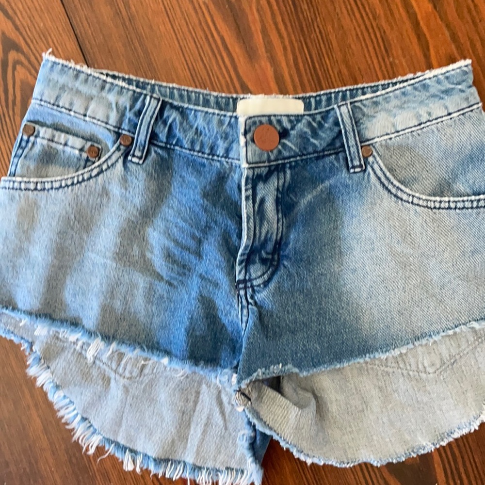 One teaspoon shorts